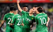 关于泰达客场逆转上港，豪取保级关键胜利的信息